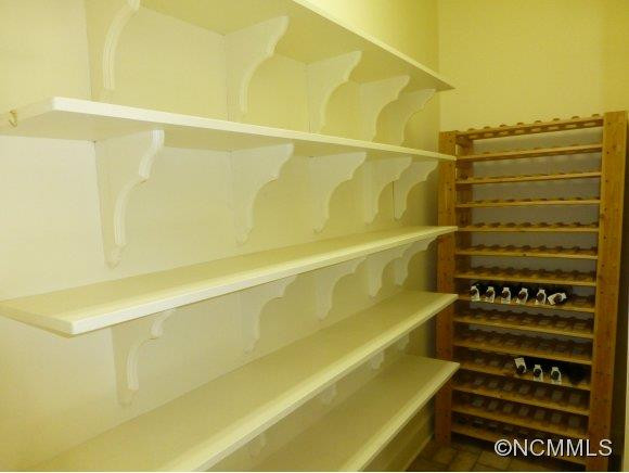 640 VISTA FALLS ROAD - Photo 8
