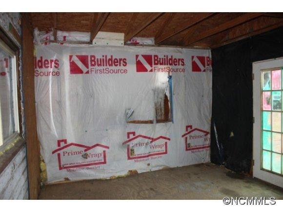 125 Hollywood Street - Photo 11