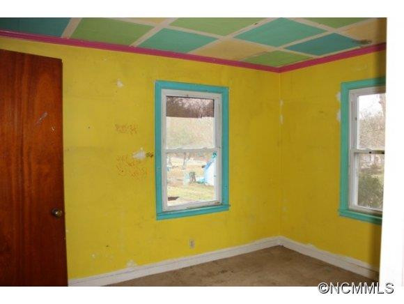 125 Hollywood Street - Photo 4