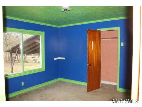 125 Hollywood Street - Photo 8