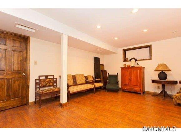 195 Ray Hill Rd - Photo 16