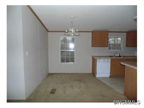 169 George Dr. - Photo 6