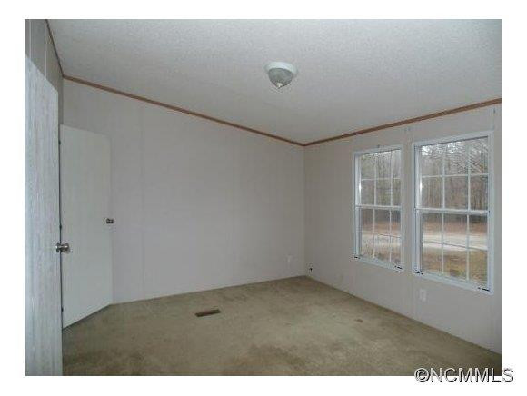 169 George Dr. - Photo 8