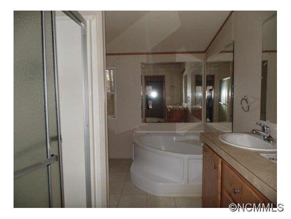 169 George Dr. - Photo 9
