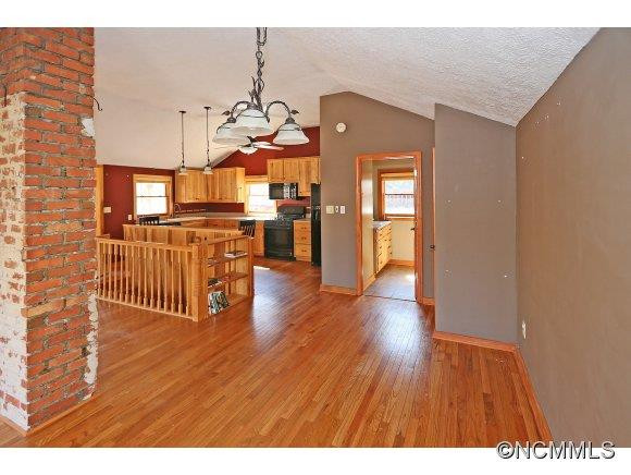 153 Harvest Lane - Photo 7