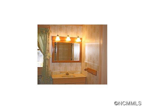 79 State - Photo 21