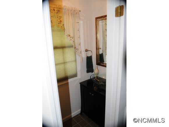 4 Hampton Lane - Photo 15