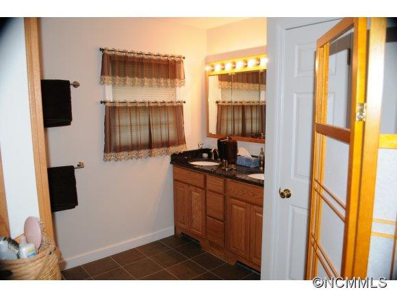 4 Hampton Lane - Photo 19