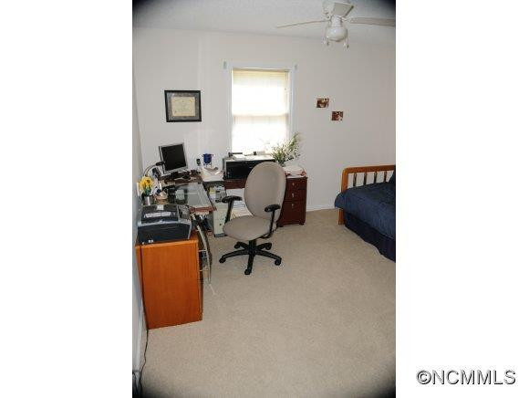 4 Hampton Lane - Photo 24