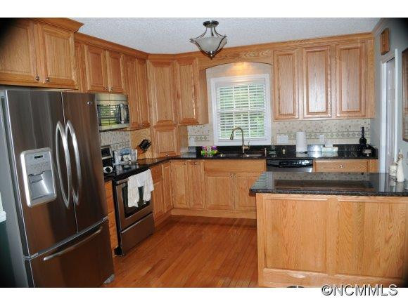 4 Hampton Lane - Photo 10