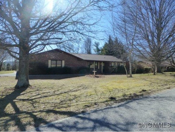 171 Kingswood Drive