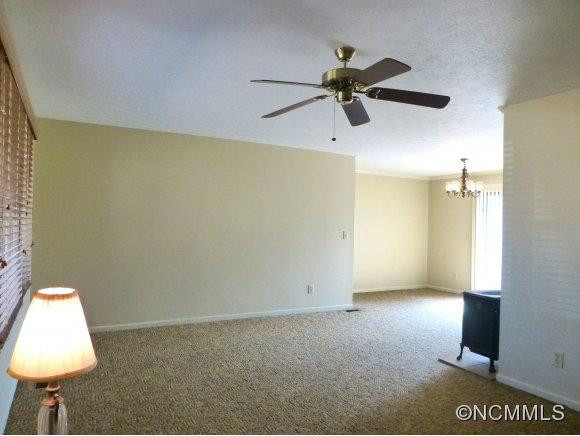 171 Kingswood Drive - Photo 3