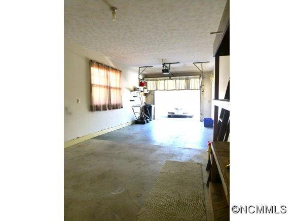 171 Kingswood Drive - Photo 6
