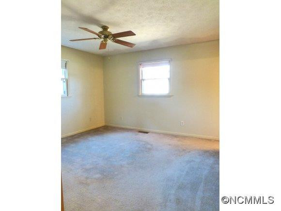 171 Kingswood Drive - Photo 10