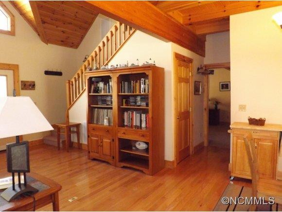 469 Spyrock Road - Photo 7