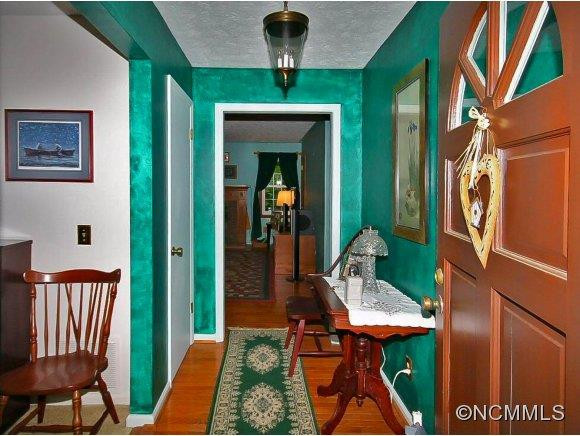 7 Margate Lane - Photo 2