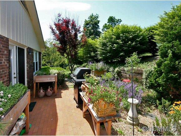 7 Margate Lane - Photo 16
