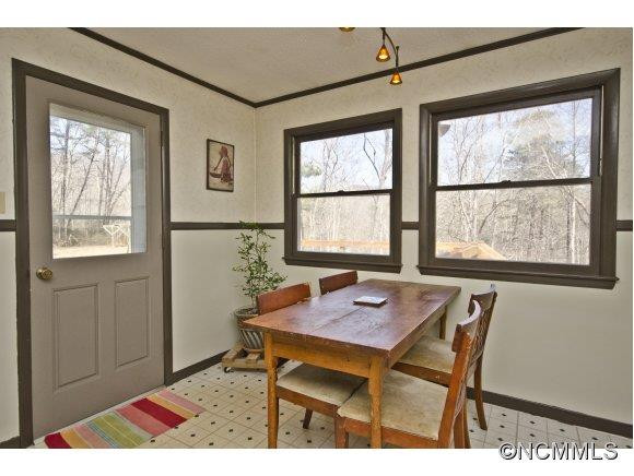 585 Bull Walker Road - Photo 6