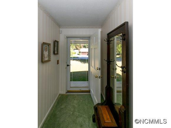 705 Shadywood Lane - Photo 3