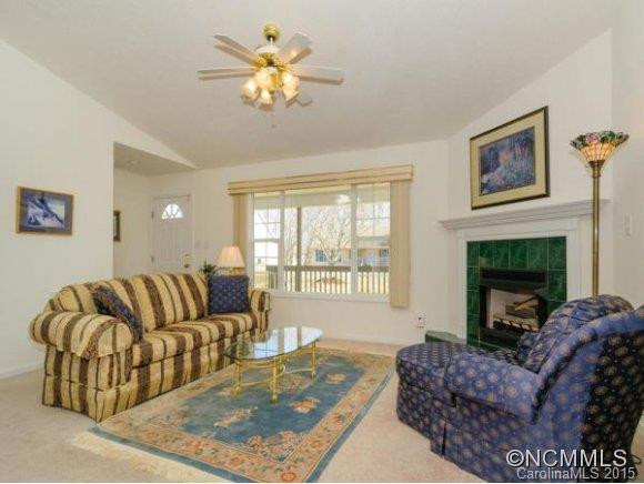 87 Collins Road - Photo 4