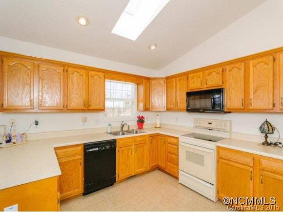 87 Collins Road - Photo 7
