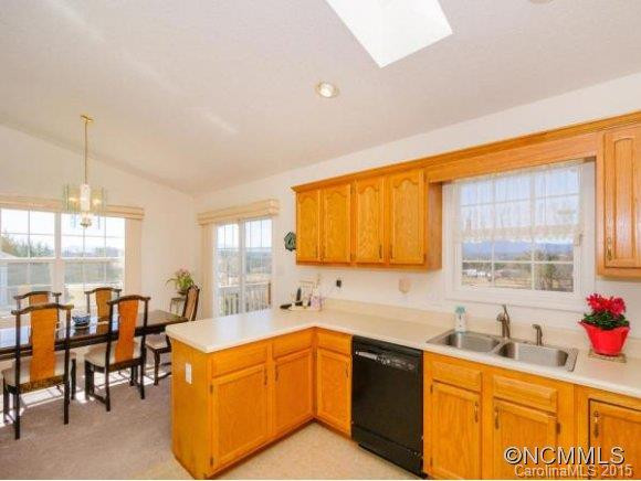 87 Collins Road - Photo 8
