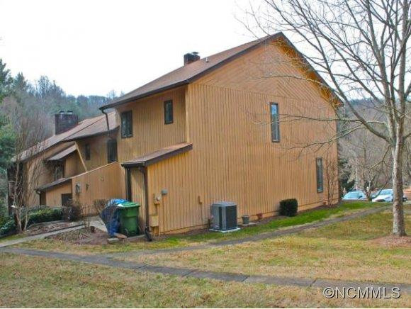 81 Pebble Creek Drive - Photo 2