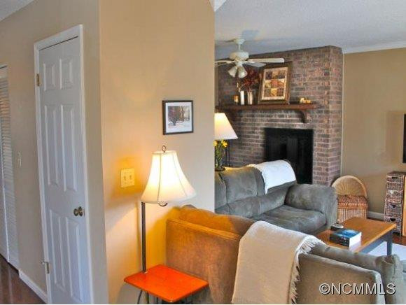 81 Pebble Creek Drive - Photo 4