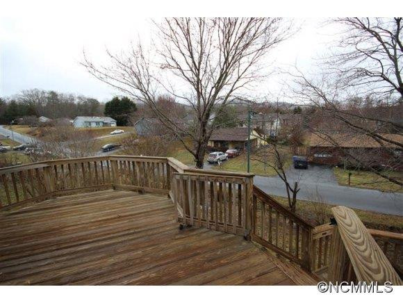 15 Ashwood Dr. - Photo 16