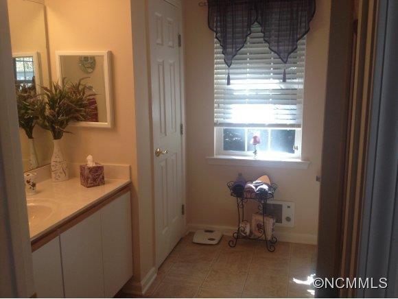 202 Ewarts Hill Rd - Photo 5