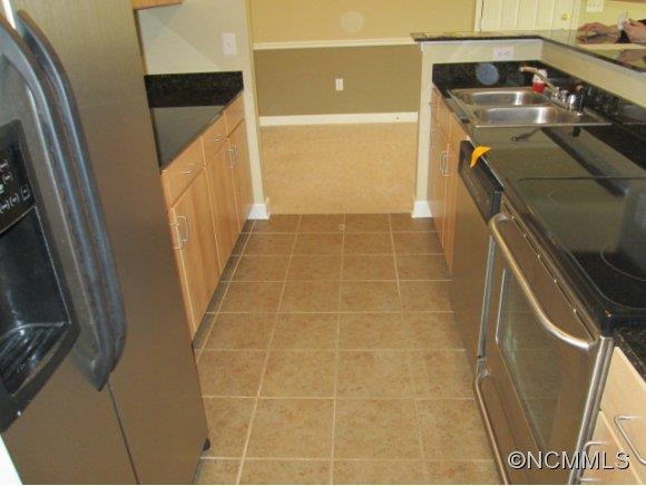 1000 Olde Eastwood Village # 106 - Photo 11