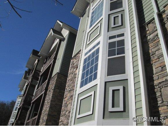 1000 Olde Eastwood Village # 106 - Photo 16