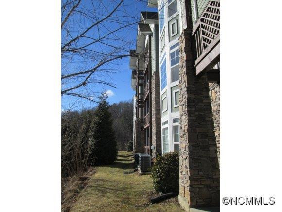 1000 Olde Eastwood Village # 106 - Photo 17