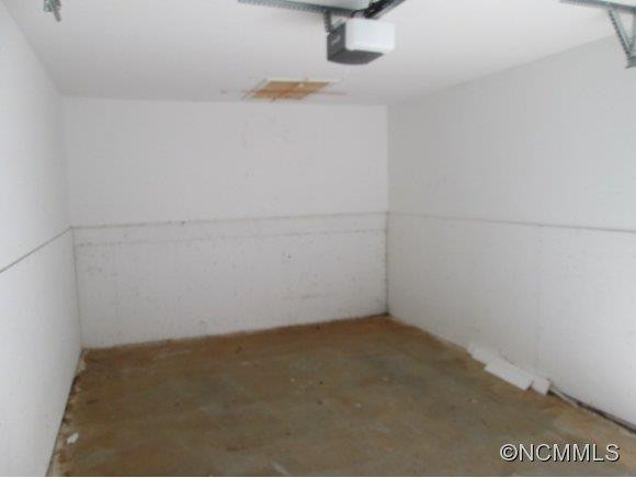 1000 Olde Eastwood Village # 106 - Photo 19
