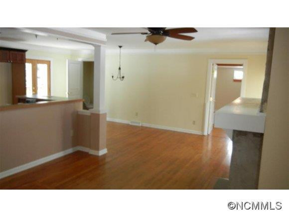18 Tanglewood Drive - Photo 4