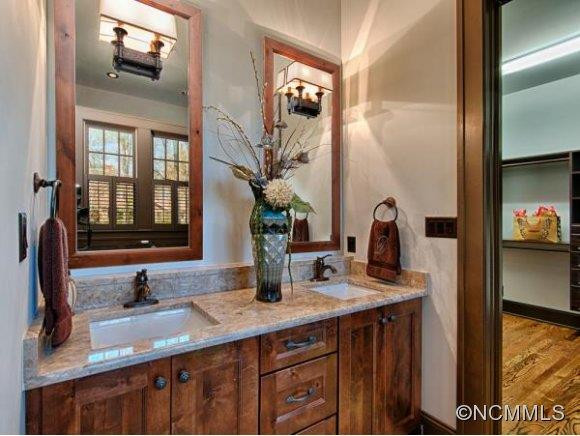 53 NETHERMEAD - Photo 13