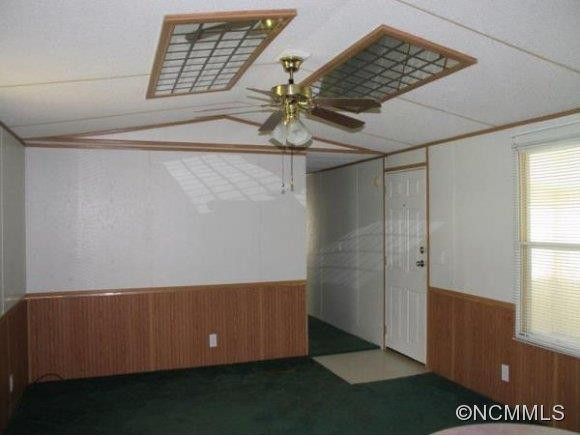 206 KAYCE CT - Photo 11