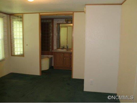 206 KAYCE CT - Photo 6