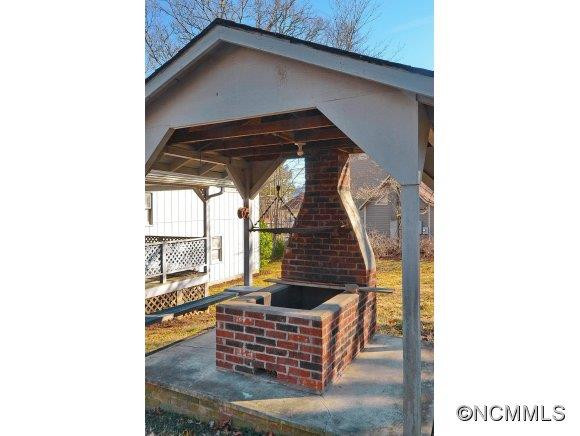 309 Montreat Road - Photo 13