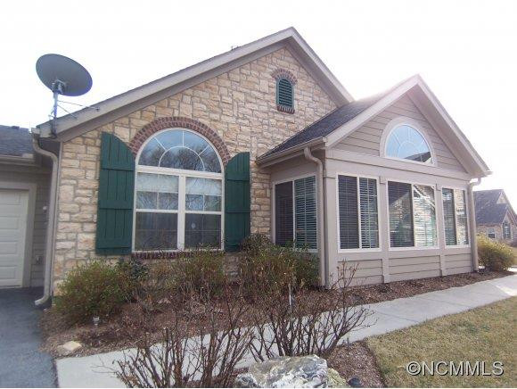 226 Summerfield Place - Photo 2