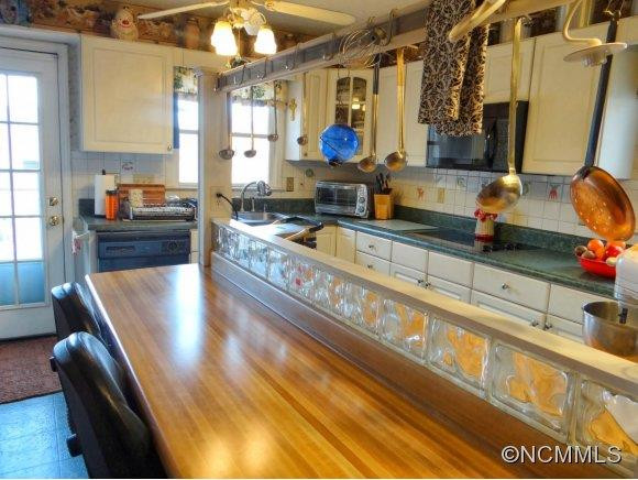 270 Ridgeway Road - Photo 15