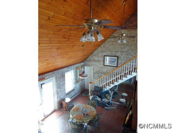 270 Ridgeway Road - Photo 10