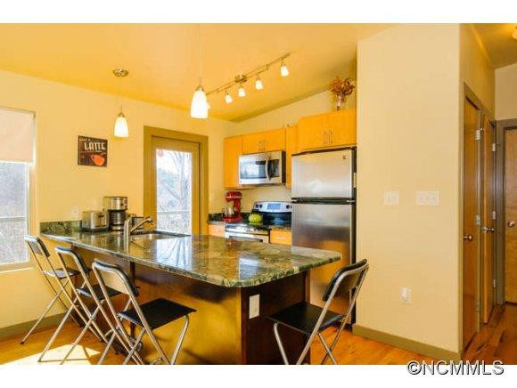 97 Joyner Ave - Photo 12