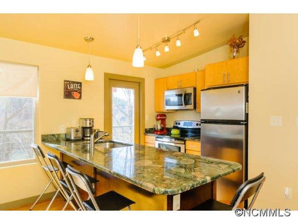 97 Joyner Ave - Photo 13