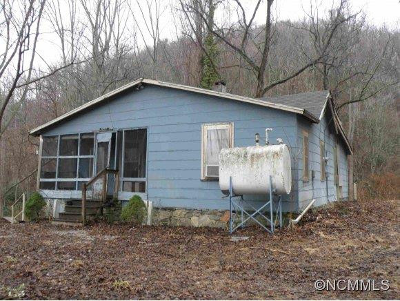 327 Fountain Way - Photo 4