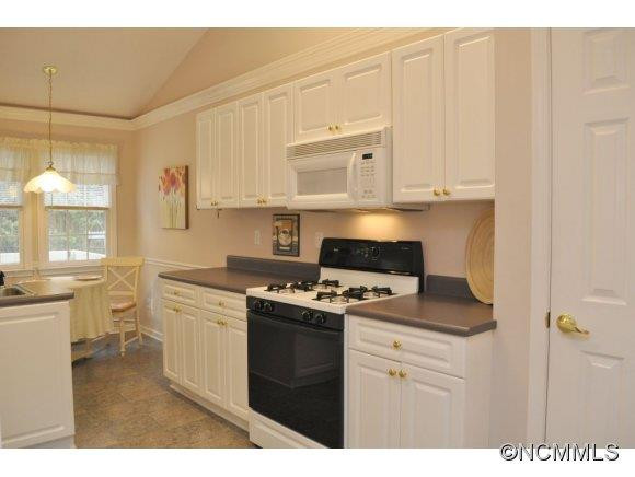 1042 SADDLEBROOK DRIVE - Photo 6
