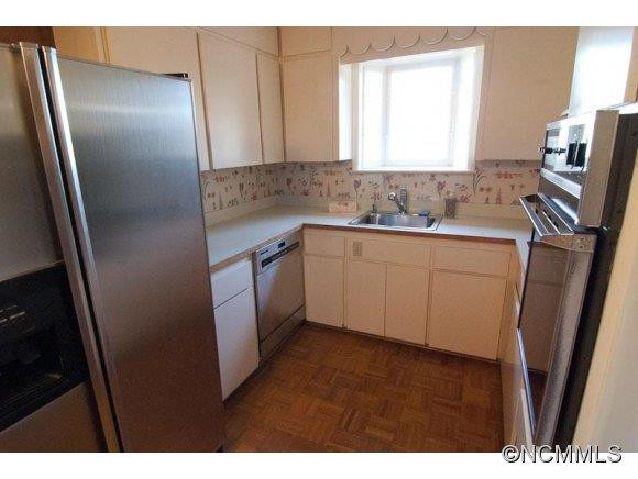 60 Dunkirk Road - Photo 4
