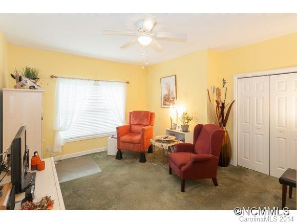 4 Pondberry Court - Photo 8
