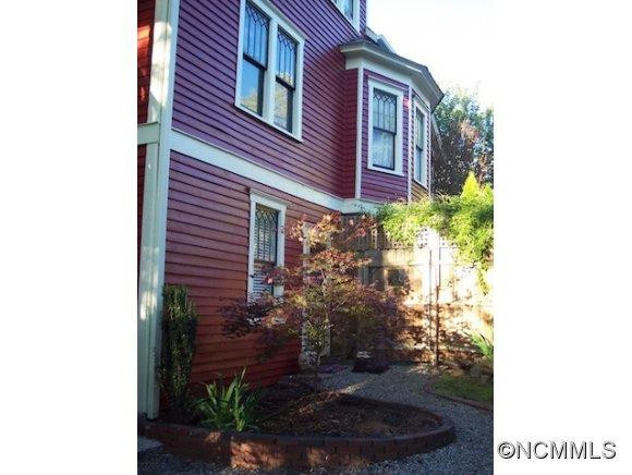 28 Soco Street - Photo 5