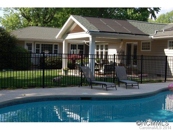 111 Connally Street - Photo 3